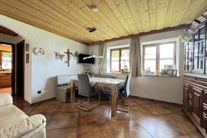 Exklusives Landhaus mit Einliegerwohnung, Gewerbefläche und weitläufigem Grundstück – Die vollständige Adresse der Immobilie erhältst du vom Anbieter., 84546 Egglkofen – Vorschaubild 23