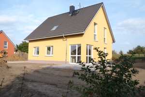 Familienfreundliches 5,5-Zimmer-Einfamilienhaus am Schweriner See – Parchim (Kreis) – Vorschaubild 1