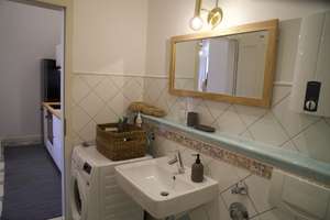 Altbau / Urban / Möbliert : 1,5-Zimmer-Wohnung in Pempelfort – Schirmerstrasse 51, 40211 Pempelfort, Düsseldorf – Vorschaubild 13