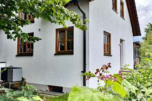 Ein schönes Familienhaus mit herrlichem Garten und separatem Bauplatz – Schlossweg 4, 85235 Pfaffenhofen an der Glonn – Vorschaubild 3
