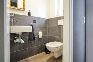Bezugsfrei, hochwertig & modern: 
Familienfreundliches Reihenmittelhaus in 
Köln-Merheim! – Die vollständige Adresse der Immobilie erhältst du vom Anbieter., 51109 Merheim, Köln – Vorschaubild 4