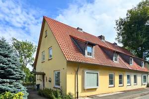 charmante Doppelhaushälfte im Norden von Salzgitter-Bad – Die vollständige Adresse der Immobilie erhältst du vom Anbieter., 38259 Salzgitter-Bad, Salzgitter – Vorschaubild 1