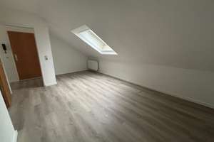 Helle Dachwhg. 2 ZKB- 52 m² mit Top-EBK +Gemeinschaftsgarten Wi-Breckenheim € 570,- + NK – Die vollständige Adresse der Immobilie erhältst du vom Anbieter., 65207 Breckenheim, Wiesbaden – Vorschaubild 5