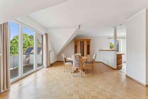 Maisonette mit Mehrwert: Flexibler Schnitt (2–3 Zi.), ausgebauter Dachboden & 2 Balkone! – Die vollständige Adresse der Immobilie erhältst du vom Anbieter., 21077 Sinstorf, Hamburg – Vorschaubild 3