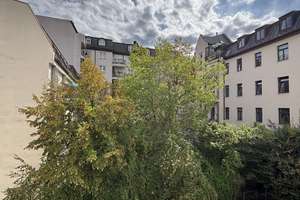 1-Zimmer-Wohnung im Lehel – lichtdurchflutet, renoviert & komplett neu möbliert, mit Balkon – 80538 Lehel, München – Vorschaubild 4