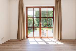 Gepflegtes Einfamilienhaus mit Einliegerwohnung, Vollkeller, Wintergarten und großem Grundstück – Die vollständige Adresse der Immobilie erhältst du vom Anbieter., 22455 Schnelsen, Hamburg – Vorschaubild 5