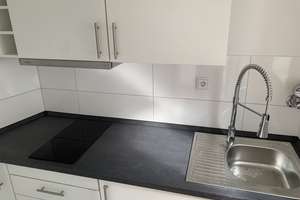 Über den Dächern von Schwabing: großzügige 1-Zimmer Wohnung zu vermieten! – Die vollständige Adresse der Immobilie erhältst du vom Anbieter., 80802 Schwabing-Ost, München – Vorschaubild 2