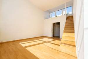 3 Zimmer Wohnung in Moosach  2 Balkone, 4 m Raumhöhe & Galerie – Die vollständige Adresse der Immobilie erhältst du vom Anbieter., 80993 Alt-Moosach, München – Vorschaubild 2