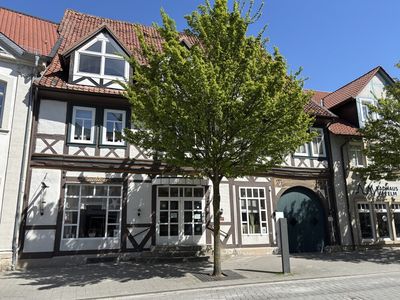Zwangsversteigerung!
Wohn- und Geschäftshaus in Königslutter am Markt! Gastronomie & 3 Wohnungen.