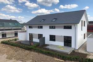 Doppelhaushälfte mit gehobener Ausstattung in Rheinmünster zu vermieten, 140 qm – Rastatt (Kreis) – Vorschaubild 1