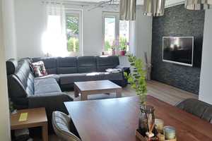 Charmante Doppelhaushälfte in Geislingen – 7,5 Zimmer, 132 m², Garage + Stellplatz – Werkstr. 50, 73312 Göppingen (Kreis) – Vorschaubild 1