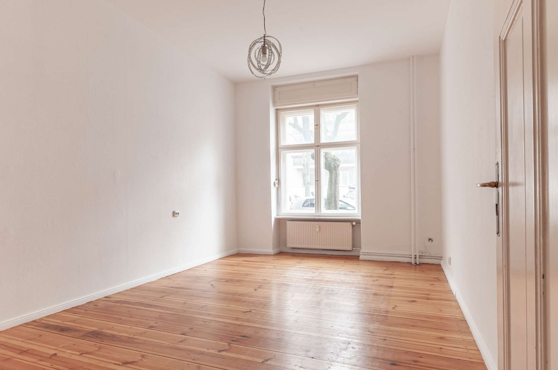 Altbauwohnung mit Entwicklungspotenzial in Berlin-Wedding – leerstehend und sofort gestaltbar, Berlin – Bild 2