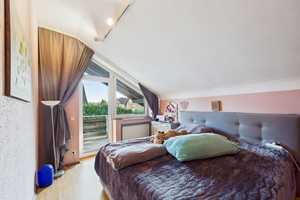 Gepflegtes Wohnhaus in guter Wohnlage
Südwest-Ausrichtung, Vollkeller und Garage – Düren (Kreis) – Vorschaubild 15