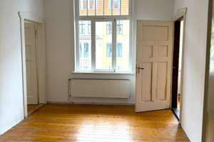 Linden-Mitte: Altbautraum mit 4 Zimmern, Wohnküche und 2 Balkonen – Haasemannstraße 12, 30449 Linden-Mitte, Hannover – Vorschaubild 6