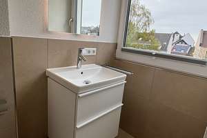 Kernsanierte Dachgeschosswohnung  in Alt-Heerdt - ruhig und 400m zum Rhein – Alt-Heerdt 26, 40549 Heerdt, Düsseldorf – Vorschaubild 25