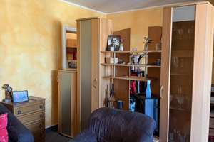 Modernisierungsbedürftige 2-Zimmerwohnung mit 2 Balkonen und TG-Platz – Martinstr. 43, 40221 Bilk, Düsseldorf – Vorschaubild 6