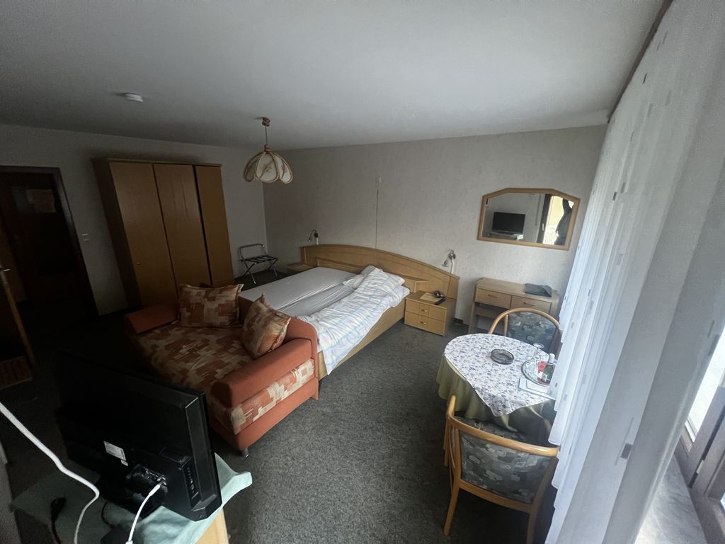 Freundliche Wohnung zur Miete in Höchst