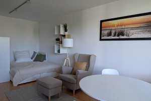 Möblierte 1-Zimmer-Whg mit EBK/Furnished 1 bedroom apt with kitchen in München Laim – Hauzenbergerstraße 20, 80686 München – Vorschaubild 2