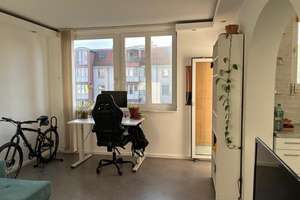 Tempelhof Provisionsfrei: Eigentumswohnung mit Balkon & Fußbodenheizung bezugsfrei – Die vollständige Adresse der Immobilie erhältst du vom Anbieter., 12103 Tempelhof, Berlin – Vorschaubild 2