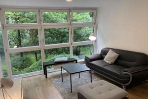Schöne möblierte 2-Zimmer-Wohnung mit EBK und Balkon in Schwabing-West, München – Georgenstraße 26, 80977 Neuschwabing, München – Vorschaubild 1