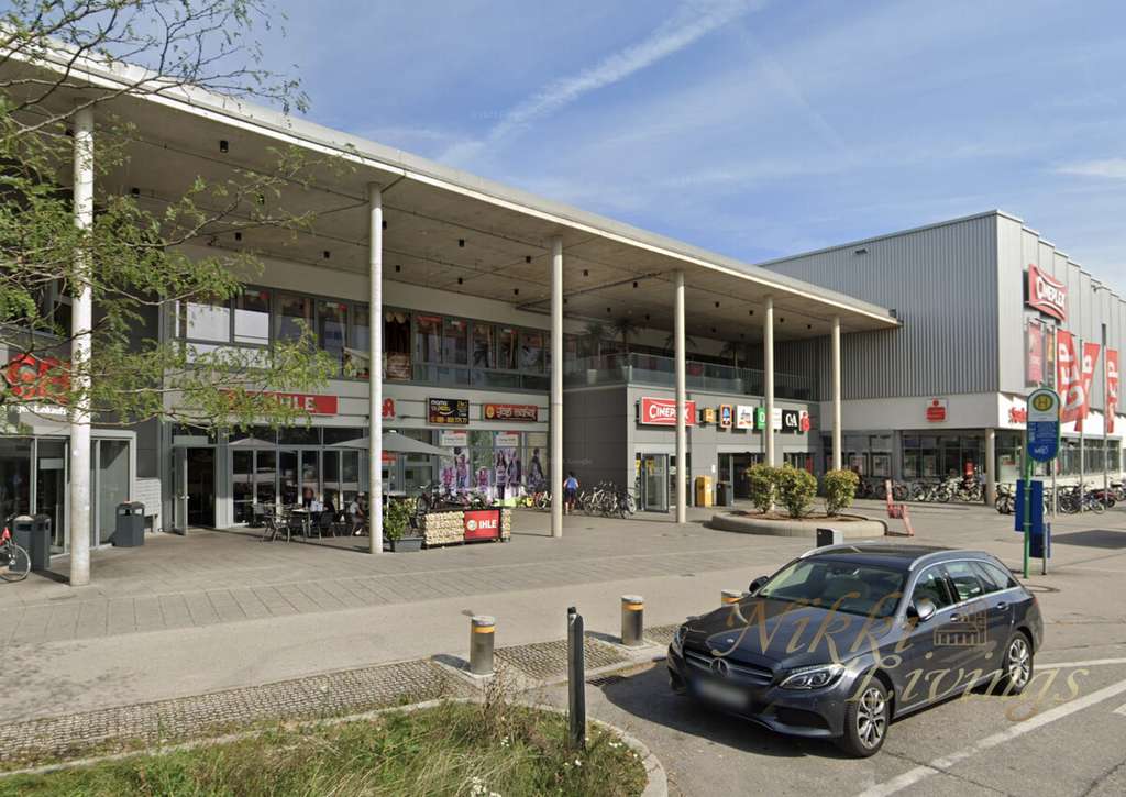 Tiefgaragenstellplatz gegenüber den Germeringer-Einkaufs-Passagen