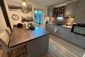 Charmanter Holzbungalow auf Eckgrundstück – Die vollständige Adresse der Immobilie erhältst du vom Anbieter., 25832 Tönning – Vorschaubild 2