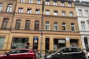 Helle 2-Zimmer-DG-Wohnung mit Terrasse in Ehrenfeld