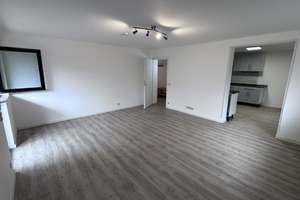 Großzügige 2-ZKB-Wohnung mit Abstellraum, Terrasse, Garten, Doppelparkerstellplatz in ruhiger Lage – Am Berg 51, 76228 Grünwettersbach, Karlsruhe – Vorschaubild 15