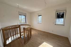 Traumhaftes Penthouse mit großer Dachterrasse & Dämeritzsee-Blick – Kanalstr. 1a, 12589 Rahnsdorf, Berlin – Vorschaubild 16