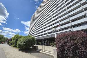 1-Zimmer-Wohnung, München - Solln / Deba-Hochhaus, Drygalskiallee – Drygalskiallee 118, 81477 Solln, München – Vorschaubild 2