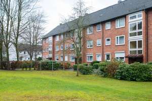 gut geschnittene 2,5 Zimmer Wohnung mit Potential