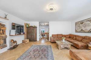 Moderne 5,5-Zimmer Doppelhaushälfte in Kirchheim bei München - Ihr neues Zuhause zum Wohlfühlen – Die vollständige Adresse der Immobilie erhältst du vom Anbieter., 85551 Kirchheim bei München – Vorschaubild 2