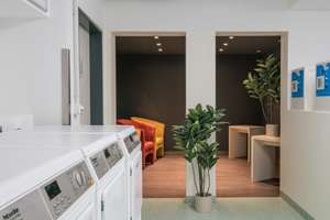 SAM Studio Apartments:  Apartment mit 33m² in modernstem Zustand direkt an der Isar! – Schäftlarnstr. 135, 81371 Thalkirchen, München – Vorschaubild 15