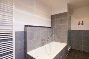 Moderne exklusive 3-Zimmer-Wohnung mit 2 Balkonen – Die vollständige Adresse der Immobilie erhältst du vom Anbieter., 86157 Pfersee-Süd, Augsburg – Vorschaubild 14
