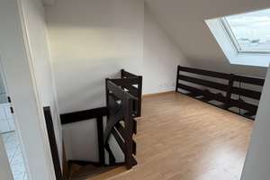 Zentrale 3,5-Zimmer-Maisonette in Essen mit Balkon, 2 Bädern & viel Platz – Steeler Straße 167, 45138 Südostviertel, Essen – Vorschaubild 7