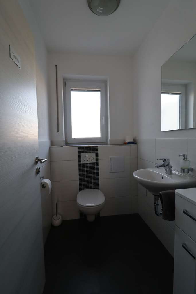 Immobilie in Altusried - Hochwertiges Wohn- und Geschäftshaus mit bebaubarem Grundstück - Bild 2