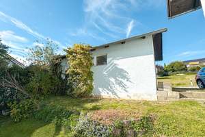 Hier steckt mehr drin – Einfamilienhaus mit Entwicklungschance nähe Haarbach!  – Die vollständige Adresse der Immobilie erhältst du vom Anbieter., 94542 Haarbach – Vorschaubild 21