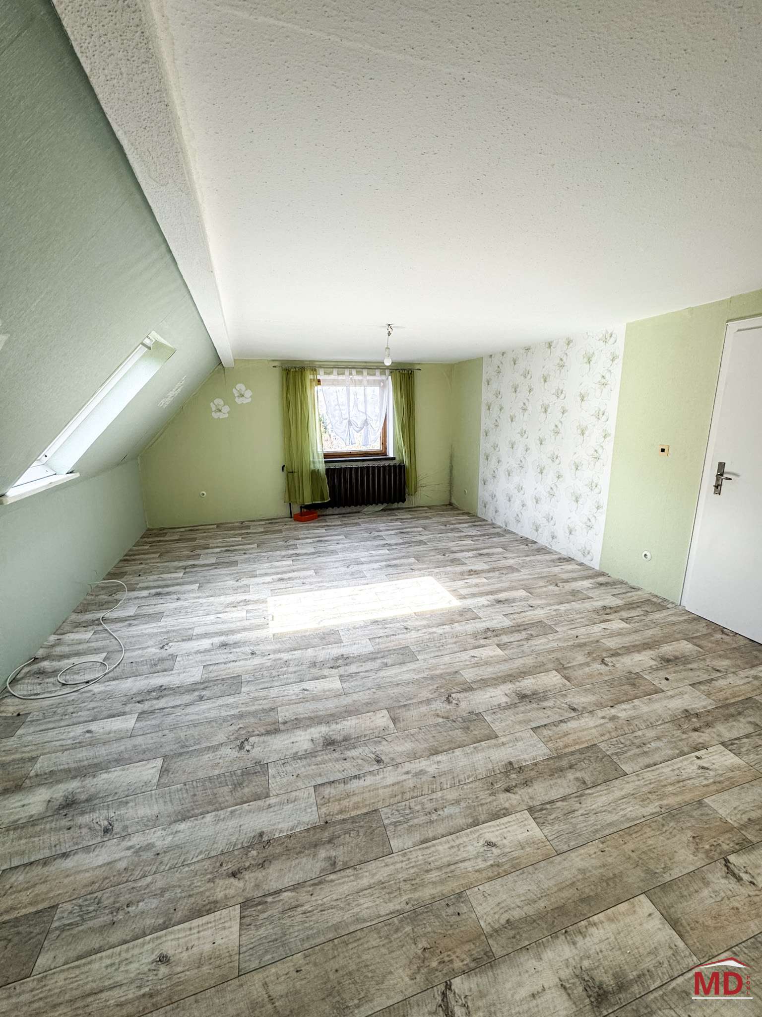 Immobilie in Hartenstein - Großzügiges Wohnhaus mit großem Garten und Privatsphäre in ruhiger Lage - Bild 3