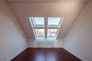 Lichtdurchflutete Dachgeschosswohnung in stilvollem Gründerzeithaus an der Poppelsdorfer Allee – Die vollständige Adresse der Immobilie erhältst du vom Anbieter., 53115 Weststadt, Bonn – Vorschaubild 8