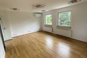 Modernes Wohnen mit top technischer Ausstattung  – Die vollständige Adresse der Immobilie erhältst du vom Anbieter., 70597 Sonnenberg, Stuttgart – Vorschaubild 4