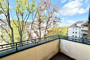 Ankommen und wohlfühlen - gepflegter Altbau, saniert 2022, Schlafzimmern zum ruhigen Innenhof – Reichstrasse 30, 14055 Westend, Berlin – Vorschaubild 23