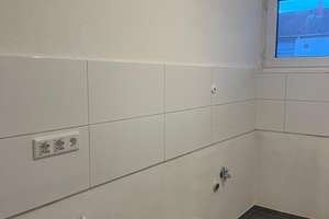 frisch sanierte 2-Zimmerwohnung *lichtdurchflutet* – Mozartstraße 12, 47226 Rheinhausen-Mitte, Duisburg – Vorschaubild 2