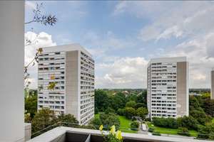Möbliert: Apartment am Arabellapark mit Schwimmbad auf dem Dach  – Die vollständige Adresse der Immobilie erhältst du vom Anbieter., 81925 Parkstadt, München – Vorschaubild 15