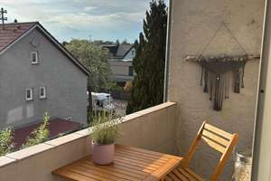 Nähe Kuhsee: Tolle 3 Zimmer EBK Balkon - auch für München-Pendler – Trettachstraße 22, 86163 Hochzoll-Süd, Augsburg – Vorschaubild 2