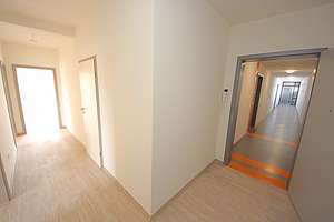 Barrierefreie Wohnung mit Aufzug und Balkon im Herzen der Landeshauptstadt nahe Universitätsklinikum – Emanuel-Larisch-Weg 21, 39112 Leipziger Straße, Magdeburg – Vorschaubild 10