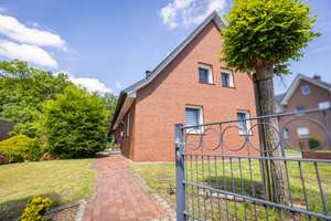 Ein Zuhause mit Seele – charmantes Wohnen voller Wärme und Charakter in Hopsten! – Die vollständige Adresse der Immobilie erhältst du vom Anbieter., 48496 Hopsten – Vorschaubild 39