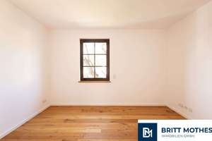 +++ 4 Zimmer Traumwohnung mit toller Ausstattung, Bezugstertig!+++
LETZTE WOHNUNG IM ARIAL! – Die vollständige Adresse der Immobilie erhältst du vom Anbieter., 1259 Kleinzschachwitz, Dresden – Vorschaubild 9