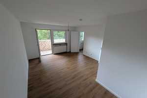 Stilvolle, modernisierte 1-Zimmer-Wohnung mit geh. Innenausstattung mit Balkon und EBK – München – Vorschaubild 11