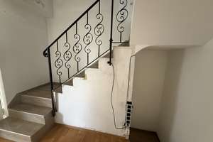 Seltene Gelegenheit im Frauenland: Einfamilienhaus mit Potenzial – Die vollständige Adresse der Immobilie erhältst du vom Anbieter., 97074 Frauenland, Würzburg – Vorschaubild 5