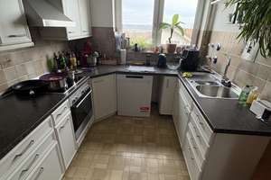 Charmante 4,5-Zimmer-DG-Wohnung mit großer Dachterrasse, Weitblick & Garage in Ulm – Weidachweg 81, 89081 Söflingen, Ulm – Vorschaubild 7